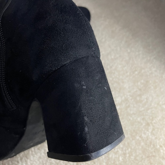 Unisa Black Booties - Picture 6 of 8